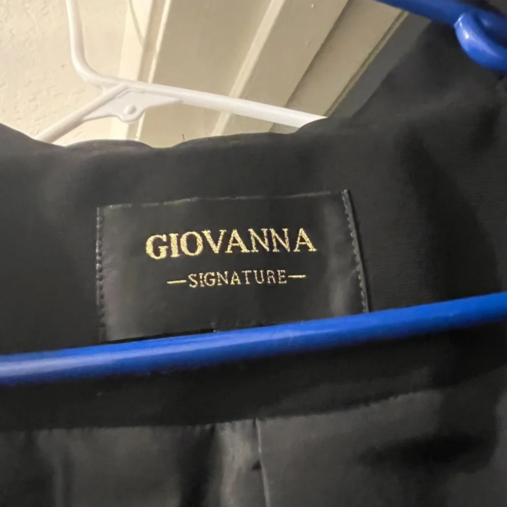 Jacket - Picture 2 of 3